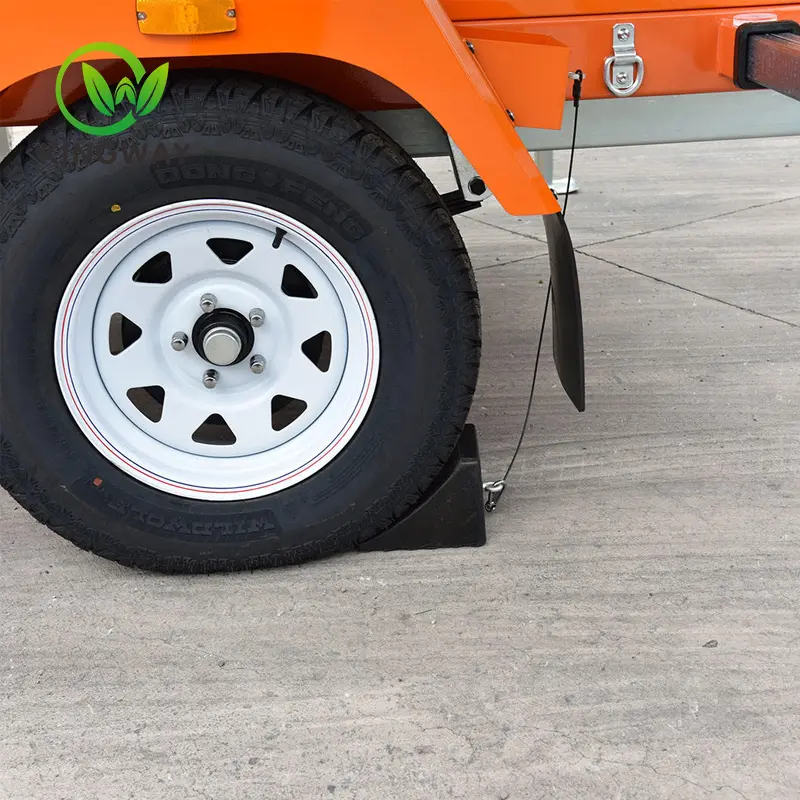 Portable 7m Solar lighting tower 360 degree rotation mobile 4*100W LED with factory price