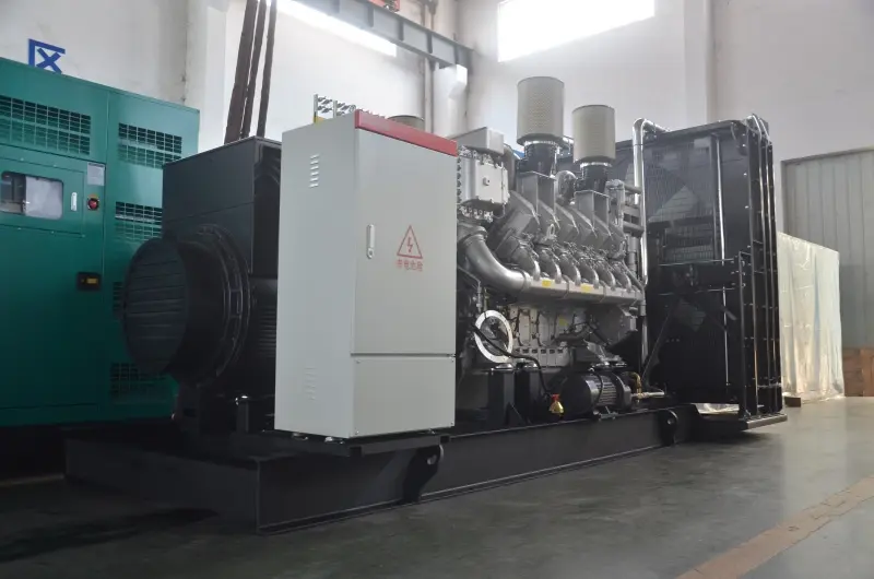 1500kw SDEC diesel generator set-4.jpg